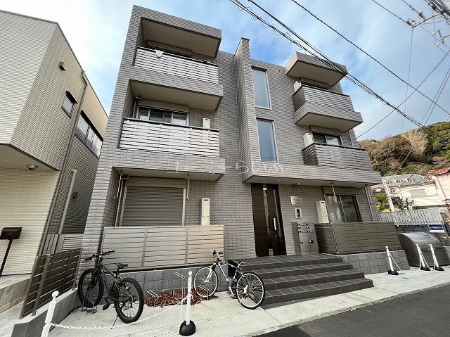 Maison Zushi　(メゾンズシ) 302号室 外観
