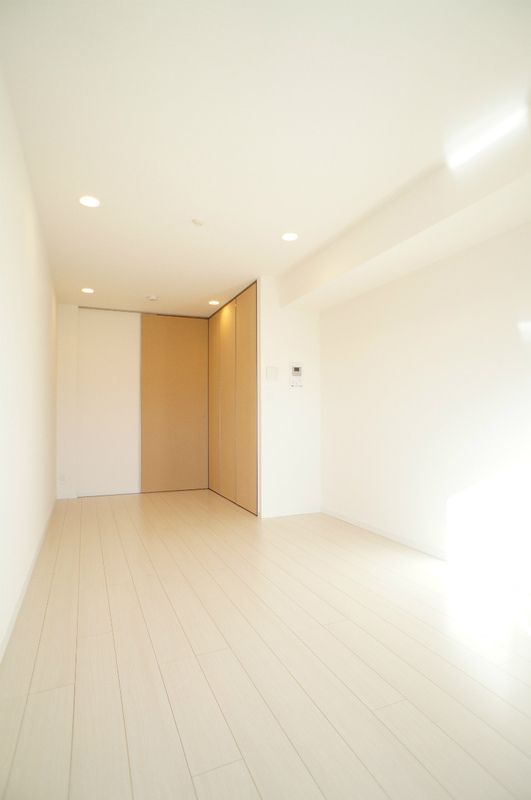 リブリ・フォルシア その他10