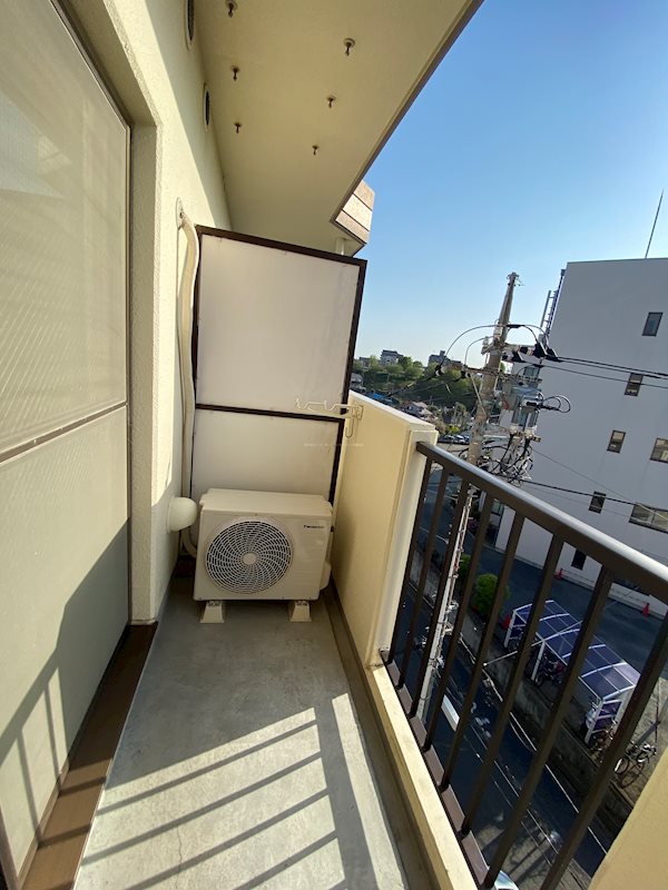 シャンベール湘南 ベランダ