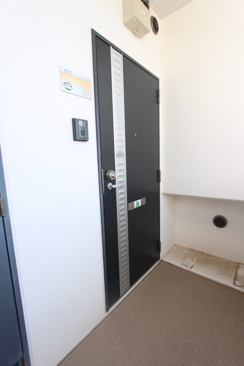 シアンサージュ湘南 玄関