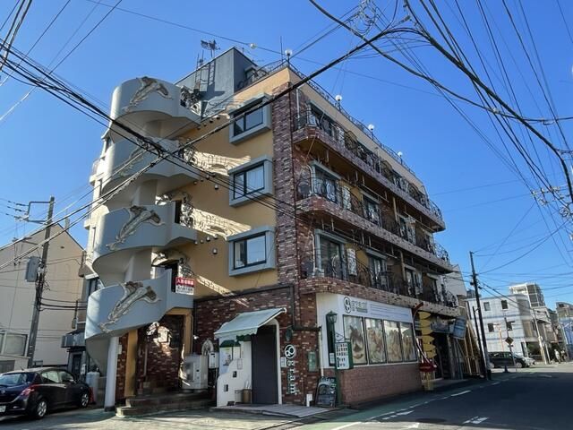 アパルトマン・ドゥ・マリー 308号室 外観