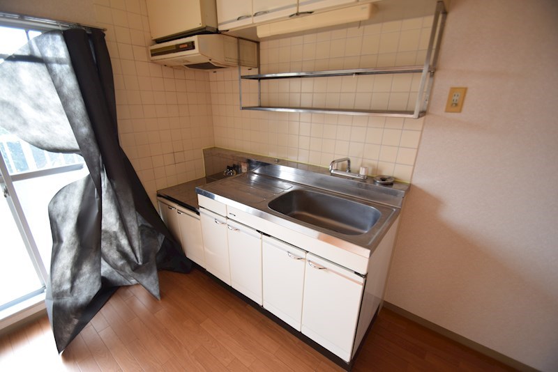 ヒルズ白根 キッチン