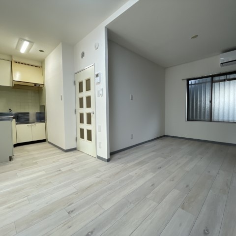 厚木参番館 リビング