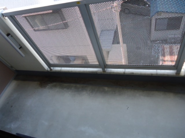 サンハイツ湘南台   ベランダ