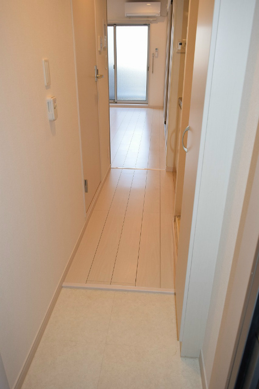 リブリ・Southern Beach 玄関