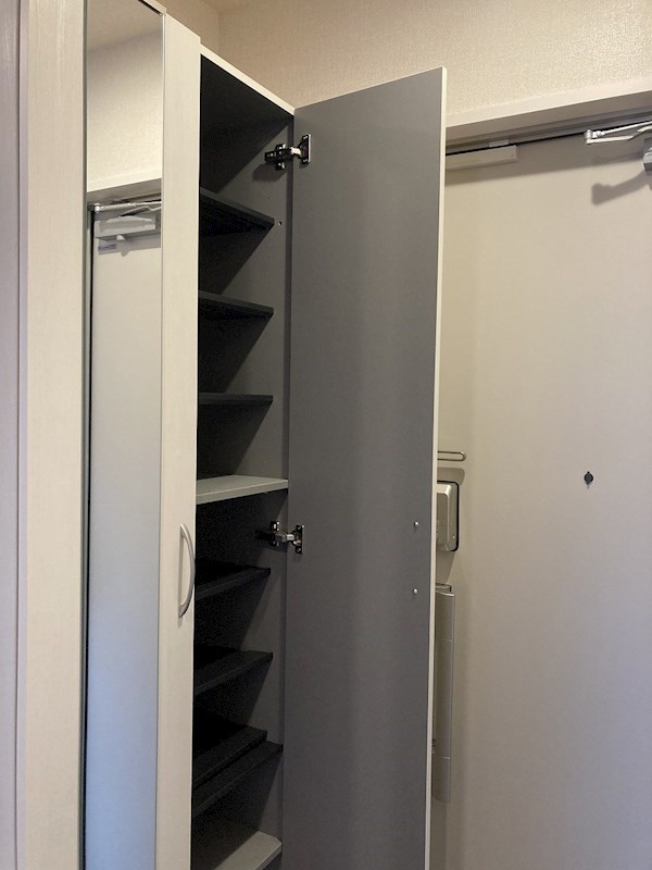 玄関 フレシア鵠沼海岸 玄関