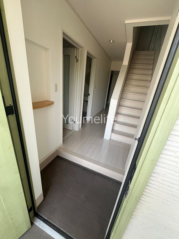 浜竹４丁目貸家 玄関