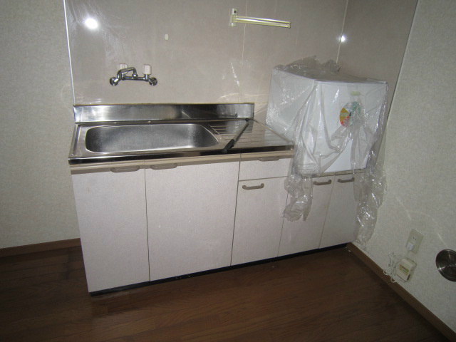 クラウンハイツ3 キッチン