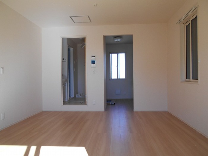 ロイヤルテラス萩原 リビング