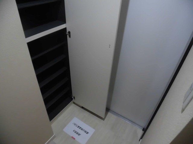 メルベーユ本郷台 玄関