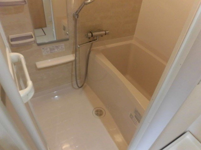 メルベーユ本郷台 風呂画像