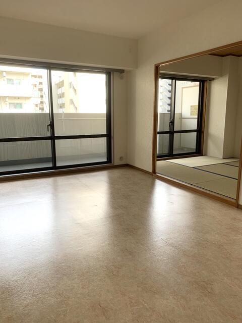 クゲヌマファースト リビング