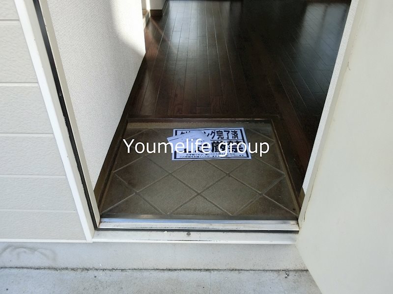 サンファーストC 玄関