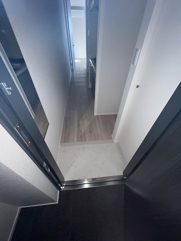 Ｌｕｍｉｅｒｅ　Ｍａｋｉ 玄関