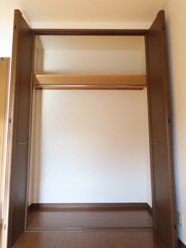 ヴィラ元町 収納