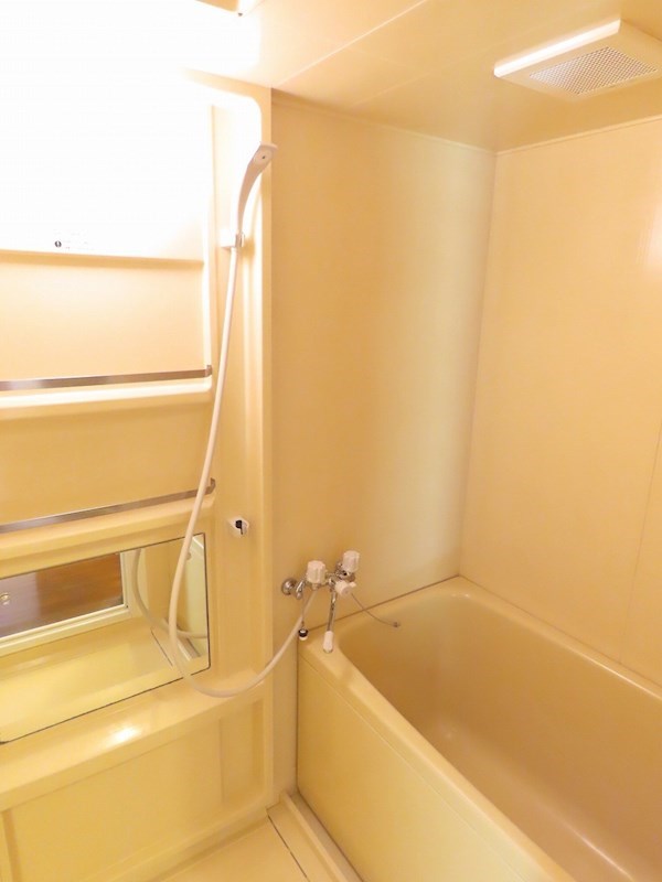 ヴィラ元町 風呂画像