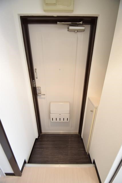 フローラルコートⅢ 玄関