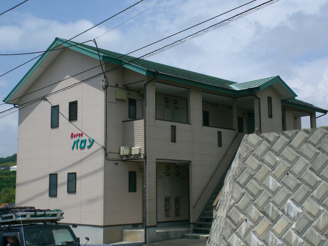 バロン 101号室 外観