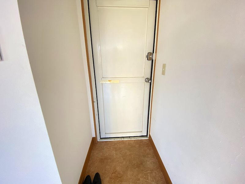 エスアール第1ビル 玄関