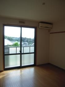 ワンズ　イースト  リビング