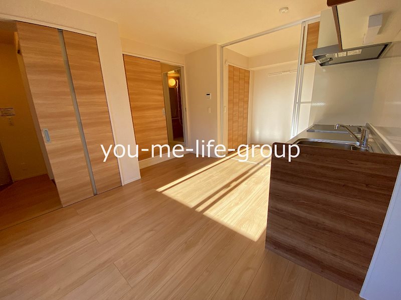 エムズ　バーレイ湘南平塚 リビング