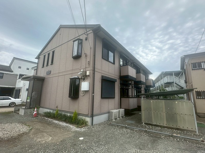 プラシード   外観