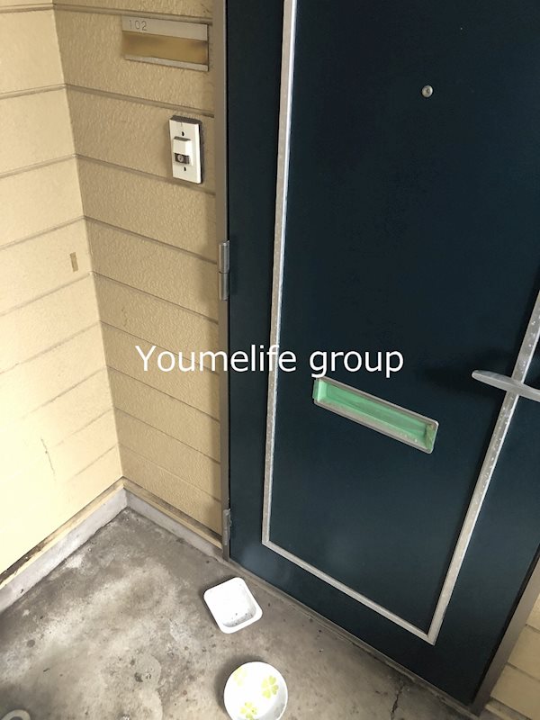 第6ファミリーハイツ 玄関