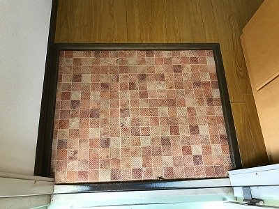 ビラサンロードB棟 玄関