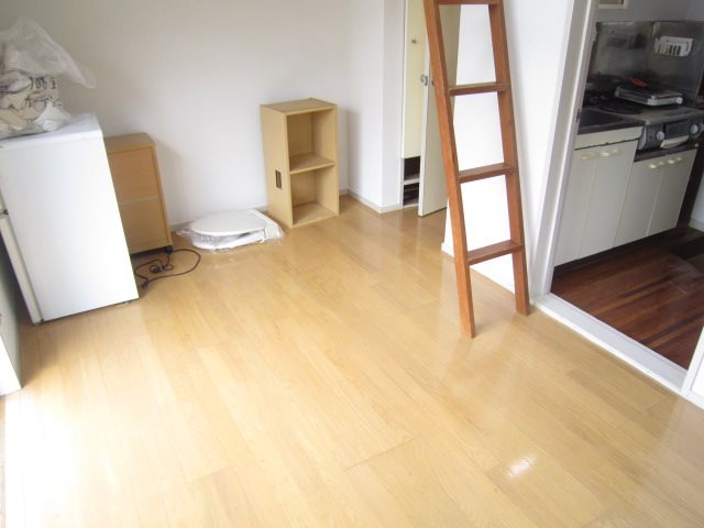 サンハイム成田 リビング