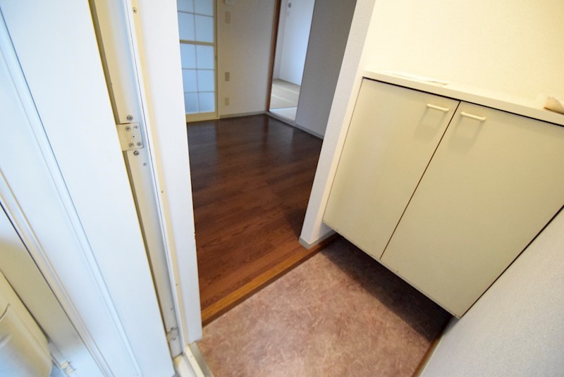 ハイツシャトレーⅠ 玄関