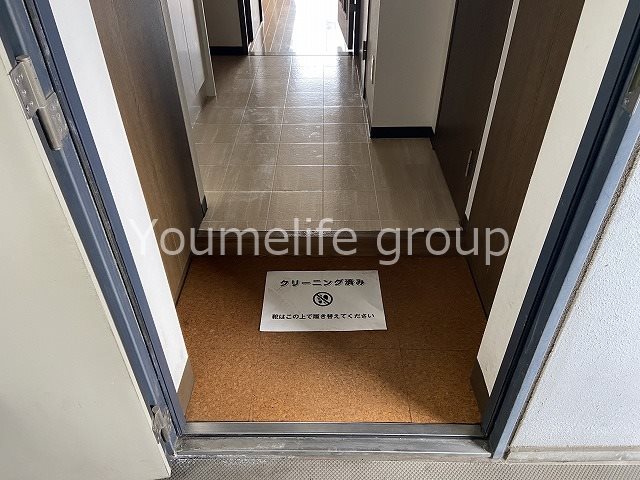 アルテミス 玄関