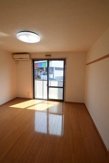 サンシャインMAEDA リビング