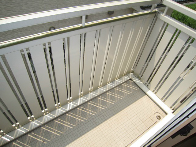 ボンヌールアビタシオン ベランダ