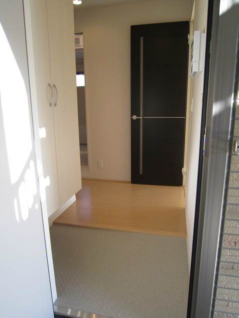 K・Fines B棟 玄関