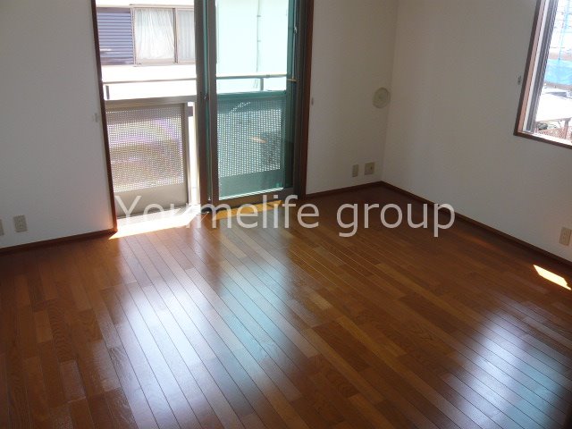 トレランツ リビング