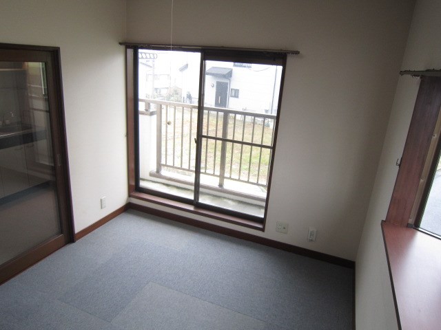 ＭＵハイム陽輪台 リビング