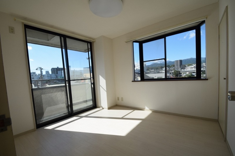 相湘11栄町ビル ベッドルーム