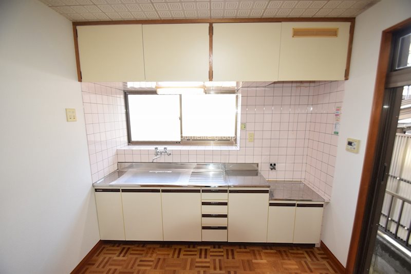 稲荷森貸家 キッチン