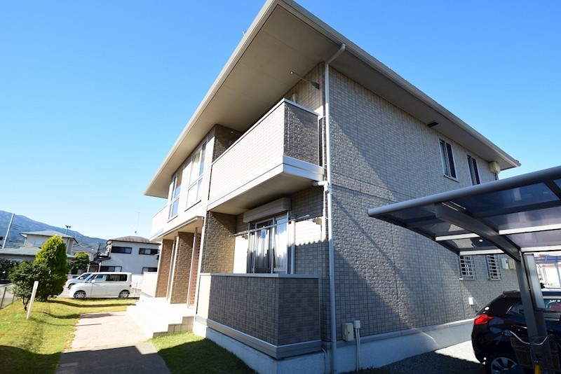 ティフベリー 202号室 外観