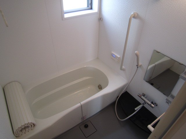 ティフベリー 風呂画像