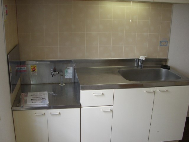 サンベルテ戸塚 キッチン