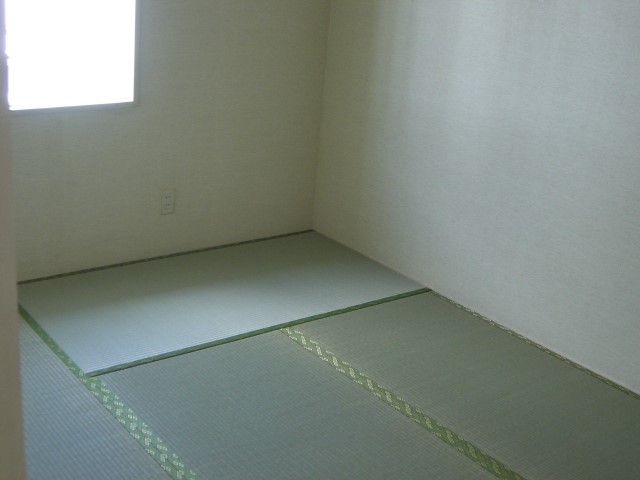 サンベルテ戸塚 ベッドルーム