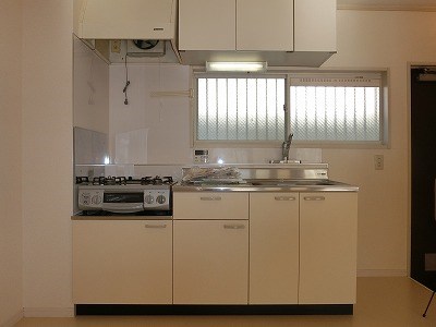 ハイネスポート キッチン