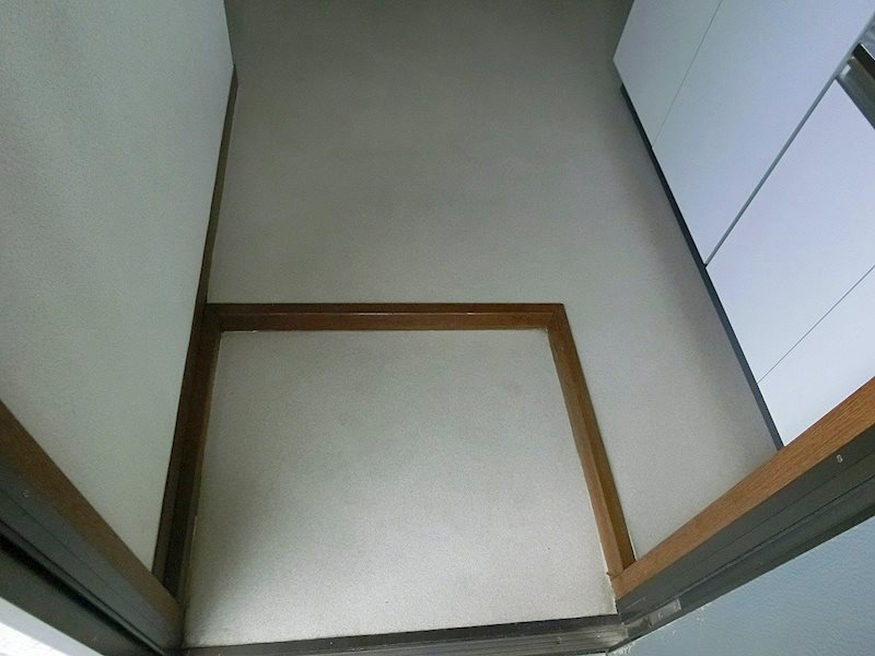 ファミーユ菅野 玄関