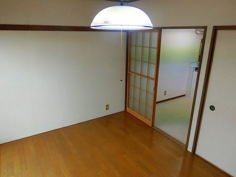 ファミーユ菅野 リビング