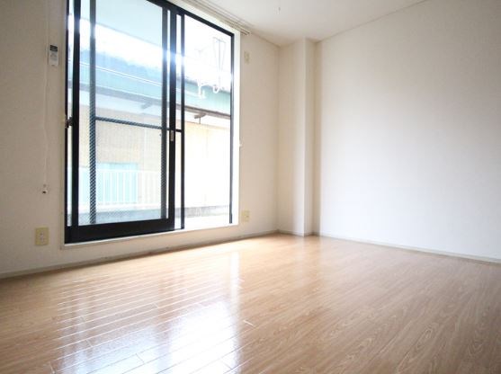 ハイツ一の森 リビング