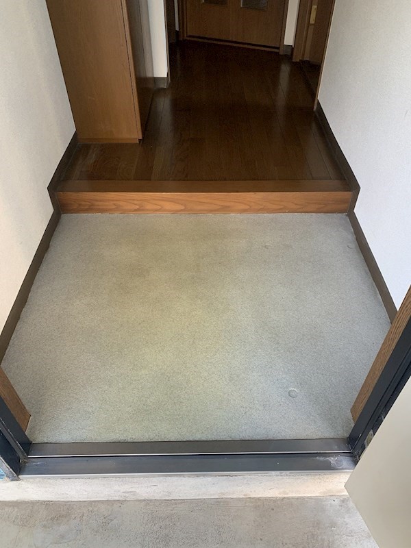 ゼフィールⅡ 玄関