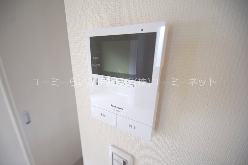 メイ　シェノン その他3