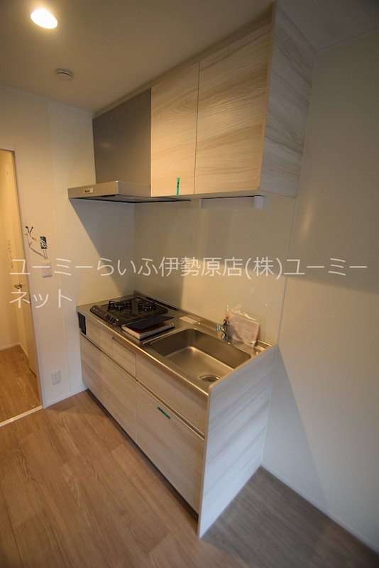 メイ　シェノン キッチン