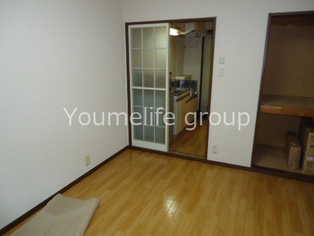 ジュネス湘南台 ベッドルーム